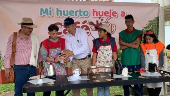 Niños Pilos del Valle del Cauca se gozan el mágico mundo del café
