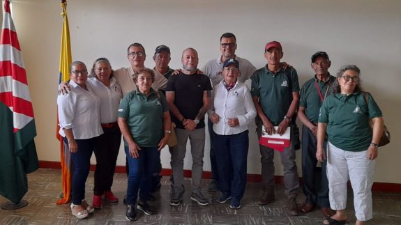 CMC de Cartago en reunión con representantes de la alcaldía